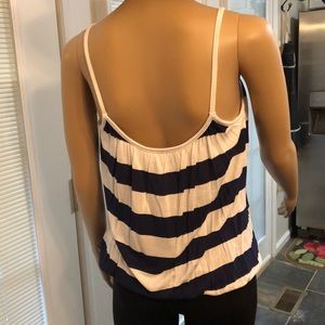 •Old Navy• Tank Top with built in shelf bra